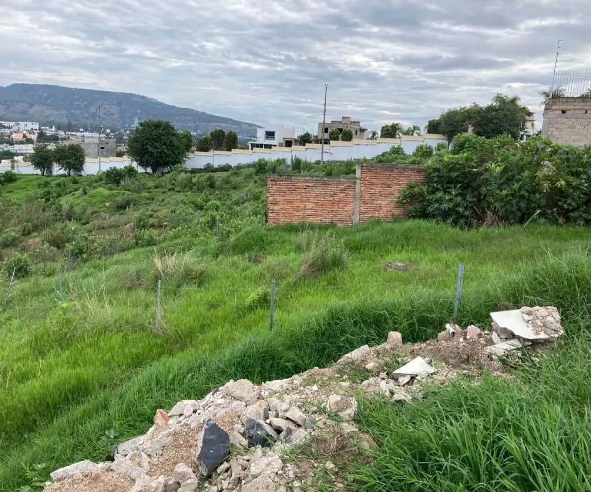 Terreno En Venta,Cortijo San Agustin,Paseo del Cortijo 170, Tlajomulco de Zúñiga, Jalisco 45645,Paseo del Cortijo,poWK1u3