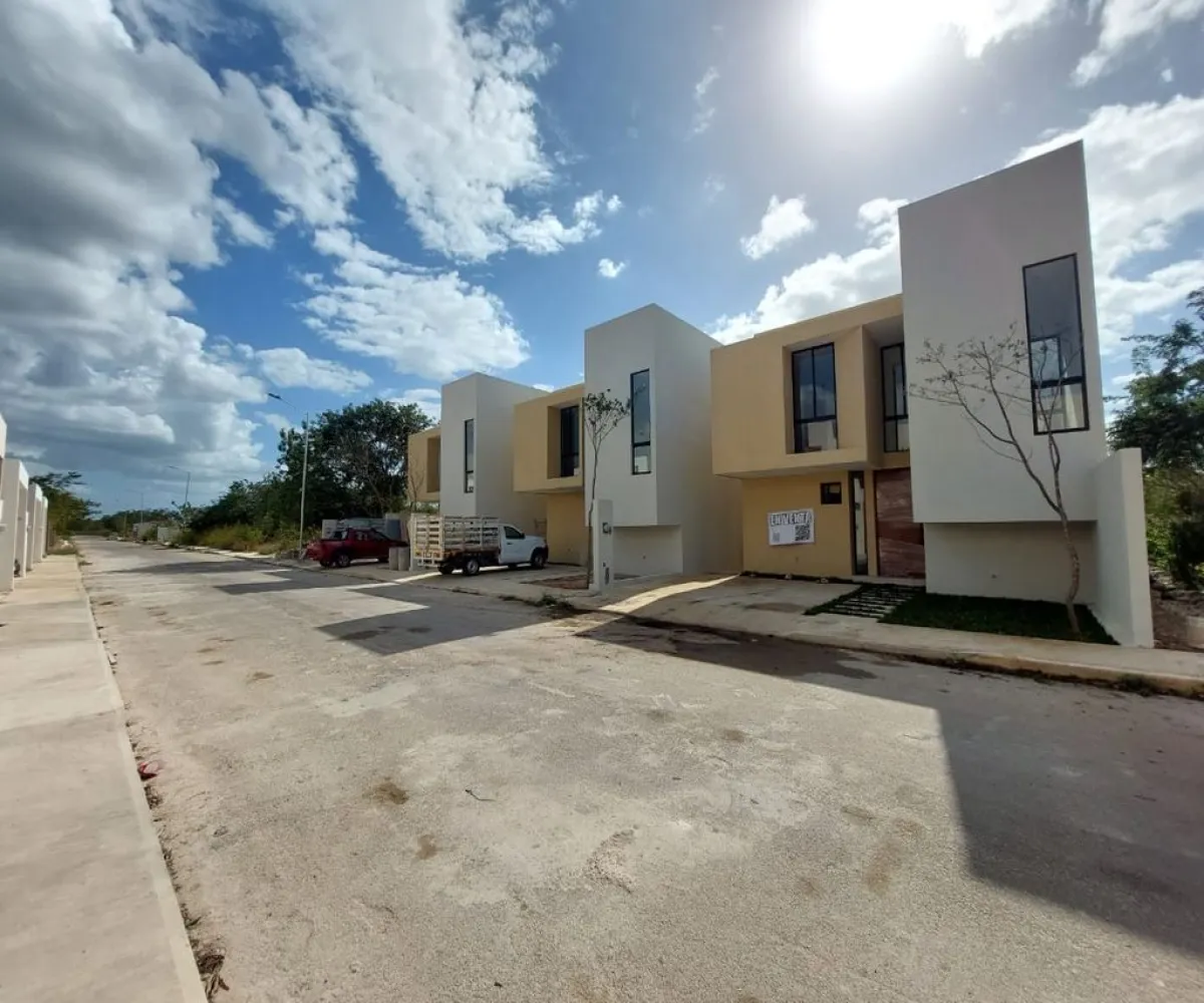 Casa En Venta,Carretera Chicxulub Puerto S/N, Conkal, Yucatán 97345, 4 Habitaciones,5 Baños,Carretera Chicxulub Puerto,1,p5kRs4t