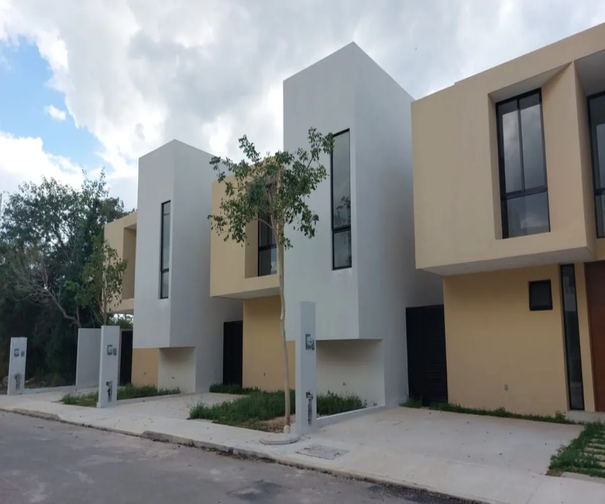 Casa En Venta,Carretera Chicxulub Puerto S/N, Conkal, Yucatán 97345, 4 Habitaciones,5 Baños,Carretera Chicxulub Puerto,1,p5kRs4t
