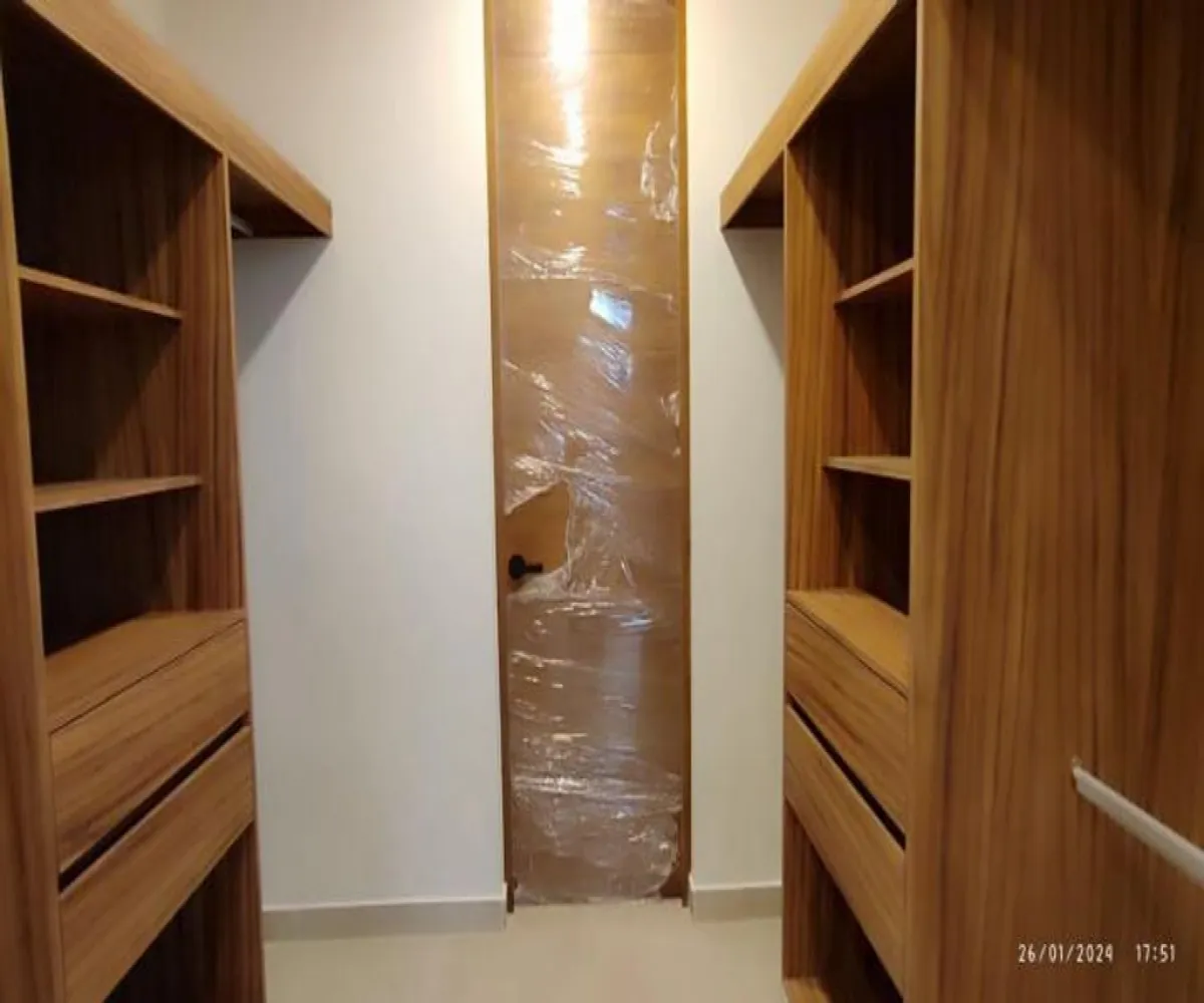 Casa En Venta,Carretera Chicxulub Puerto S/N, Conkal, Yucatán 97345, 4 Habitaciones,5 Baños,Carretera Chicxulub Puerto,2,pPDCT1v