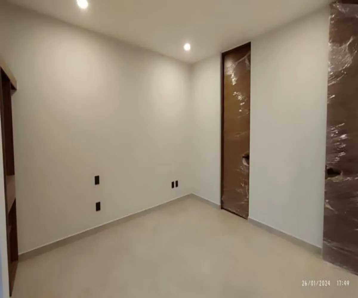 Casa En Venta,Carretera Chicxulub Puerto S/N, Conkal, Yucatán 97345, 4 Habitaciones,5 Baños,Carretera Chicxulub Puerto,2,pPDCT1v