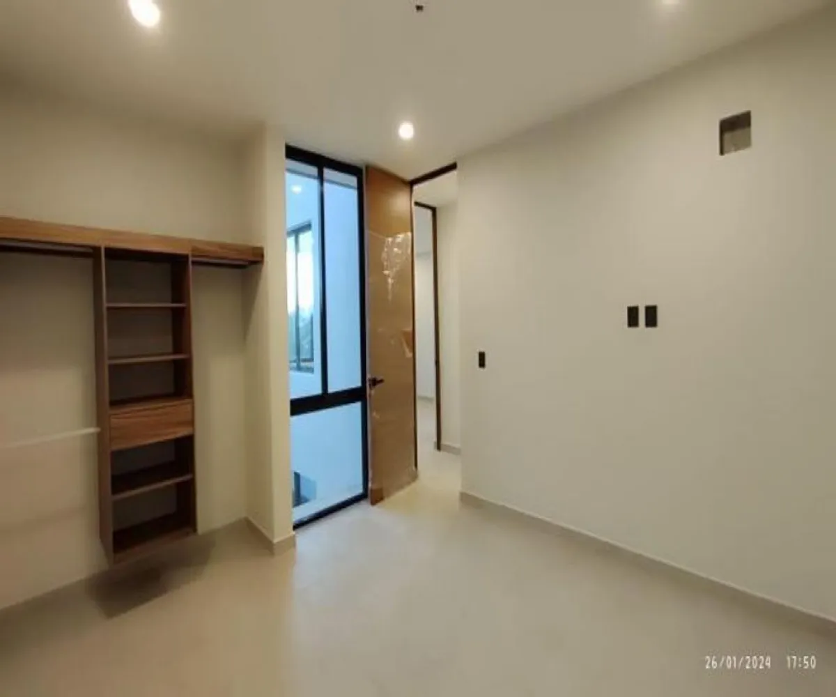 Casa En Venta,Carretera Chicxulub Puerto S/N, Conkal, Yucatán 97345, 4 Habitaciones,5 Baños,Carretera Chicxulub Puerto,2,pPDCT1v