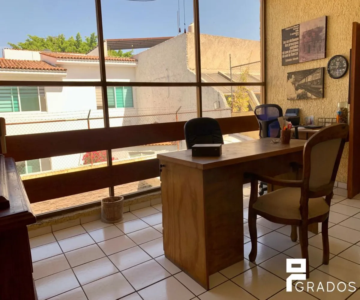 Casa En Venta,Chapalita de Occidente,Eje Central 5132, Zapopan, Jalisco 45030, 4 Habitaciones,3 Baños,Eje Central,1,pWzj6kl Casa En Venta,Chapalita de Occidente,Eje Central 5132, Zapopan, Jalisco 45030, 4 Habitaciones,3 Baños,Eje Central,1,pWzj6kl