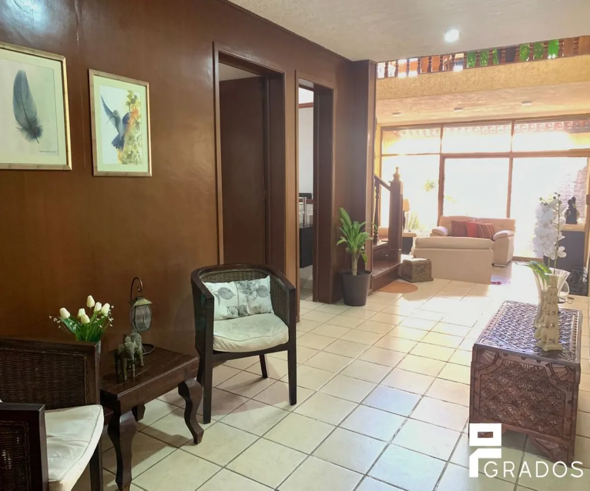 Casa En Venta,Chapalita de Occidente,Eje Central 5132, Zapopan, Jalisco 45030, 4 Habitaciones,3 Baños,Eje Central,1,pWzj6kl Casa En Venta,Chapalita de Occidente,Eje Central 5132, Zapopan, Jalisco 45030, 4 Habitaciones,3 Baños,Eje Central,1,pWzj6kl