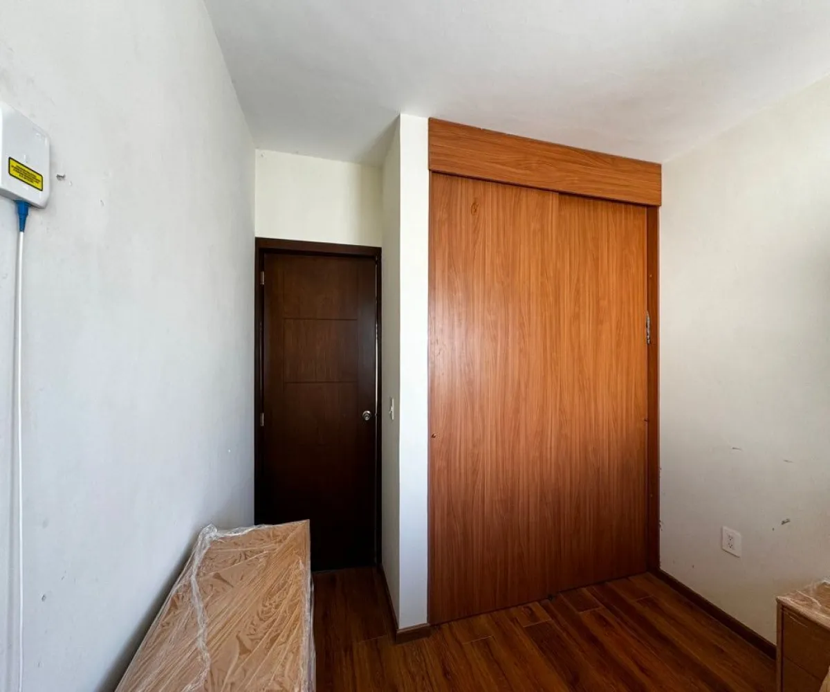 Casa En Venta,Valle Imperial,Privada Parota 100 14, Zapopan, Jalisco 45134, 3 Habitaciones,2 Baños,Privada Parota,1,pn2Yc3D Casa En Venta,Valle Imperial,Privada Parota 100 14, Zapopan, Jalisco 45134, 3 Habitaciones,2 Baños,Privada Parota,1,pn2Yc3D