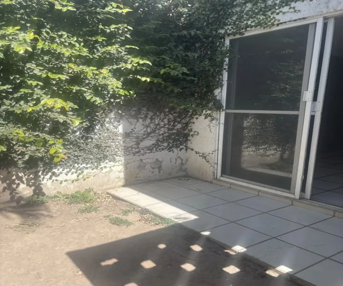 Casa En Venta,Circuito del Abeto 118, Tlajomulco de Zúñiga, Jalisco 45654, 3 Habitaciones,2 Baños,Circuito del Abeto,2,plooy5A