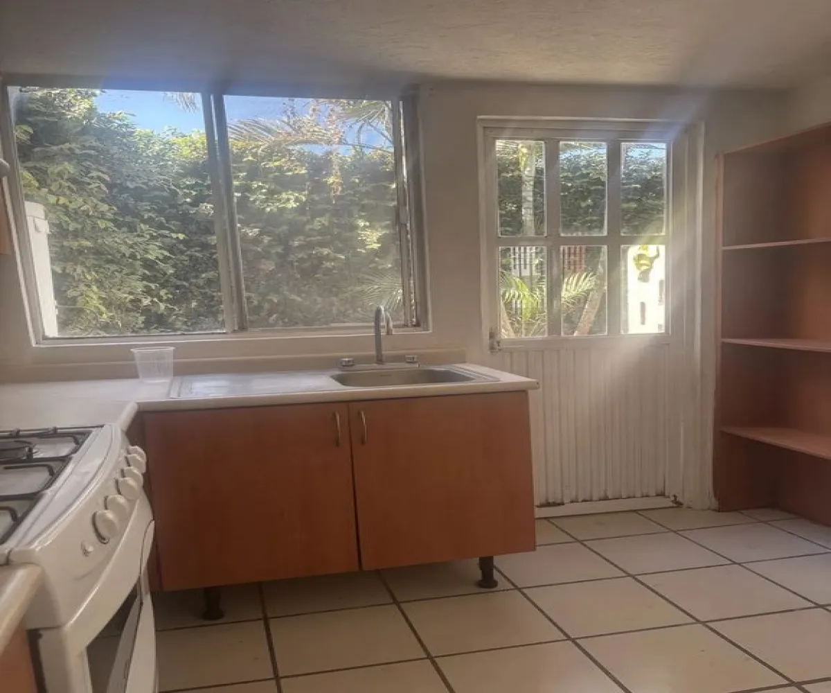 Casa En Venta,Circuito del Abeto 118, Tlajomulco de Zúñiga, Jalisco 45654, 3 Habitaciones,2 Baños,Circuito del Abeto,2,plooy5A