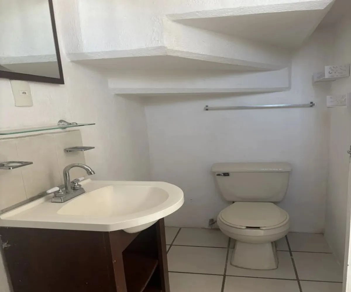 Casa En Venta,Circuito del Abeto 118, Tlajomulco de Zúñiga, Jalisco 45654, 3 Habitaciones,2 Baños,Circuito del Abeto,2,plooy5A