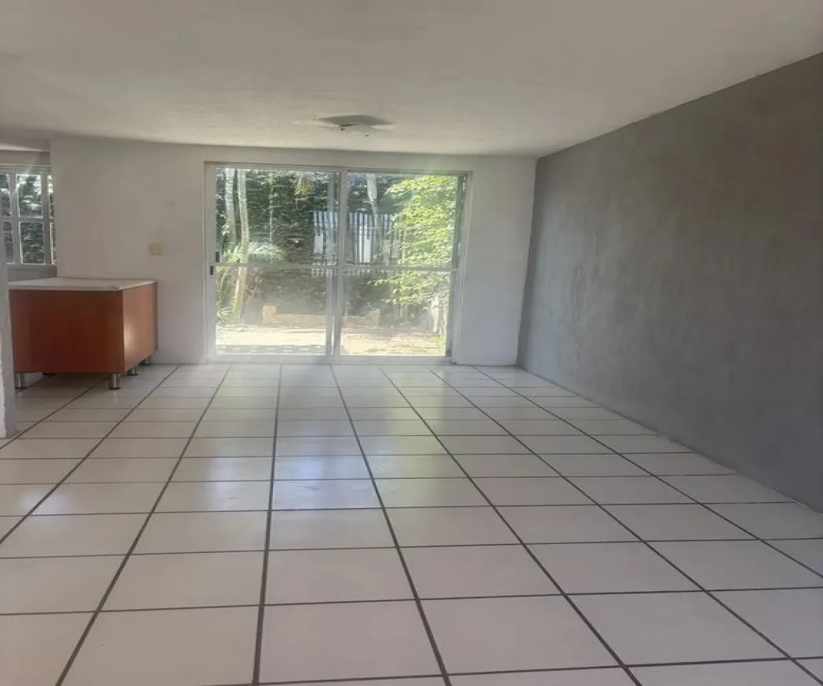 Casa En Venta,Circuito del Abeto 118, Tlajomulco de Zúñiga, Jalisco 45654, 3 Habitaciones,2 Baños,Circuito del Abeto,2,plooy5A
