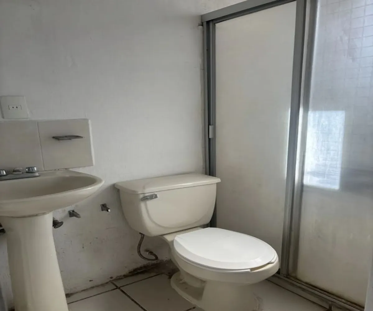 Casa En Venta,Circuito del Abeto 118, Tlajomulco de Zúñiga, Jalisco 45654, 3 Habitaciones,2 Baños,Circuito del Abeto,2,plooy5A