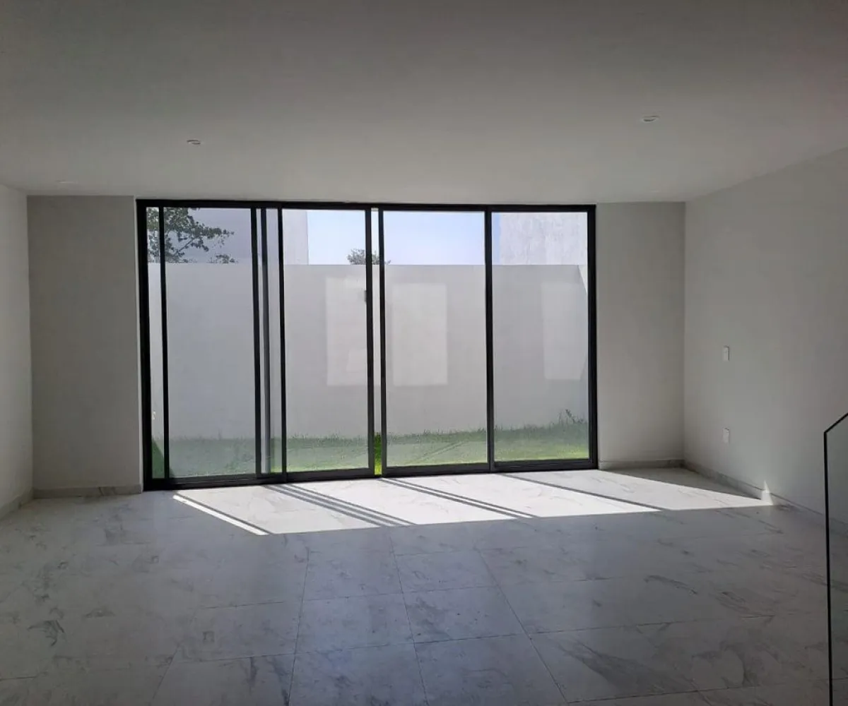 Casa En Venta,Punto Sur,Punto Sur 106, Tlajomulco de Zúñiga, Jalisco 45645, 4 Habitaciones,4 Baños,Punto Sur,3,p9xBurT