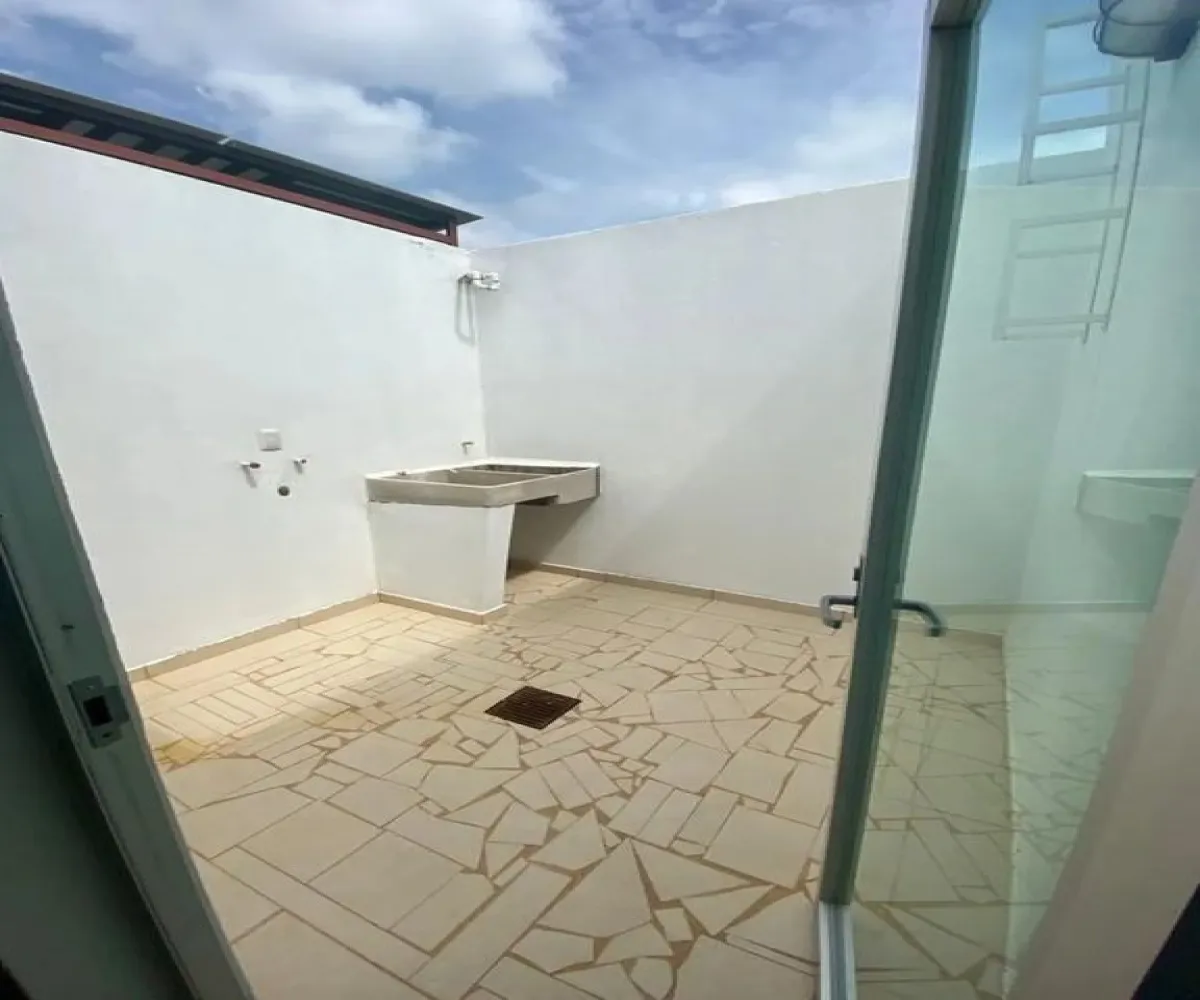 Casa En Venta,Nuevo México,Margarita 92 96, Zapopan, Jalisco 45138, 3 Habitaciones,3 Baños,Margarita,2,pxm428l Casa En Venta,Nuevo México,Margarita 92 96, Zapopan, Jalisco 45138, 3 Habitaciones,3 Baños,Margarita,2,pxm428l