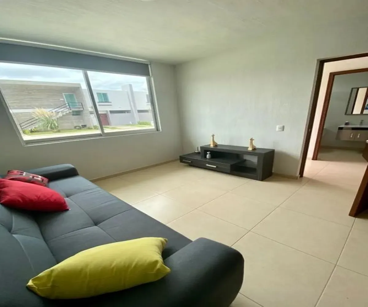 Casa En Venta,Nuevo México,Margarita 92 96, Zapopan, Jalisco 45138, 3 Habitaciones,3 Baños,Margarita,2,pxm428l Casa En Venta,Nuevo México,Margarita 92 96, Zapopan, Jalisco 45138, 3 Habitaciones,3 Baños,Margarita,2,pxm428l