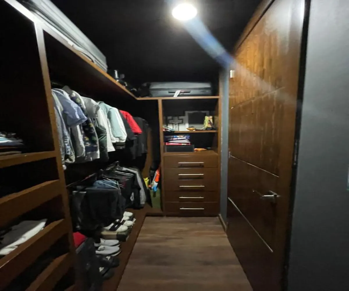 Casa En Venta,Bosques de San Isidro (Las Cañadas),Bosques de Chapultepec 83, Zapopan, Jalisco 45133, 3 Habitaciones,3 Baños,Bosques de Chapultepec,3,pekVq9O