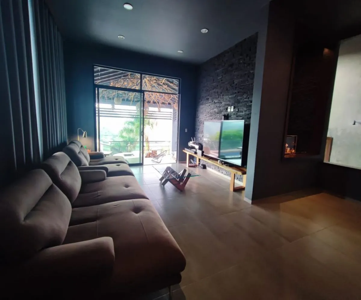 Casa En Venta,Bosques de San Isidro (Las Cañadas),Bosques de Chapultepec 83, Zapopan, Jalisco 45133, 3 Habitaciones,3 Baños,Bosques de Chapultepec,3,pekVq9O