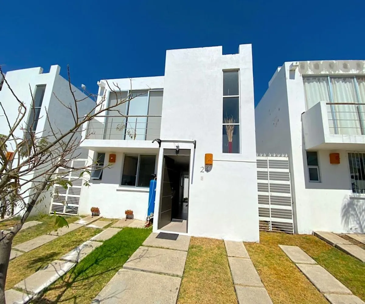 Casa En Venta,Villas Las Pergolas,Camino a Las Pérgolas S/N 24, Chapala, Jalisco 45900, 3 Habitaciones,3 Baños,Camino a Las Pérgolas,2,pTgIWbB Casa En Venta,Villas Las Pergolas,Camino a Las Pérgolas S/N 24, Chapala, Jalisco 45900, 3 Habitaciones,3 Baños,Camino a Las Pérgolas,2,pTgIWbB