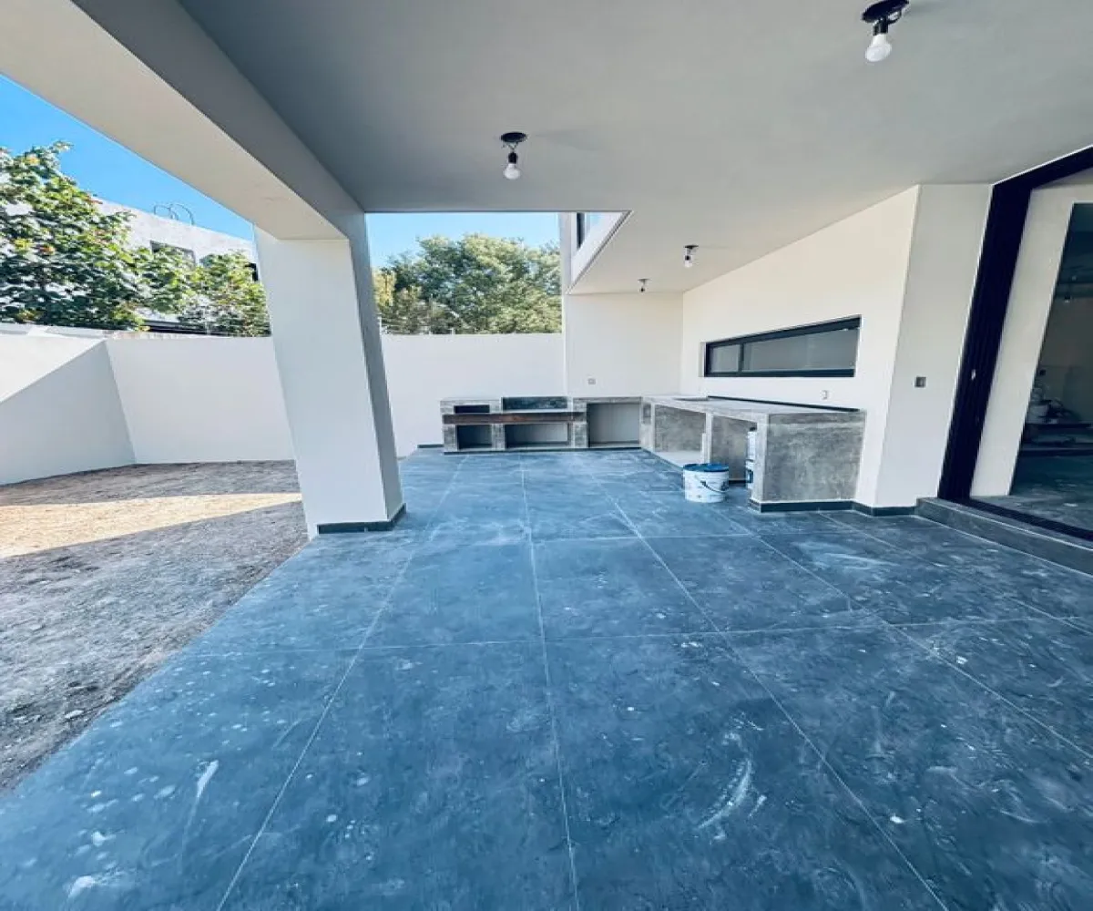 Casa En Venta,San Juan de Ocotán,Avenida Vallarta Eje Poniente 2701, Zapopan, Jalisco 45222, 4 Habitaciones,5 Baños,Avenida Vallarta Eje Poniente,1,pmlMID8 Casa En Venta,San Juan de Ocotán,Avenida Vallarta Eje Poniente 2701, Zapopan, Jalisco 45222, 4 Habitaciones,5 Baños,Avenida Vallarta Eje Poniente,1,pmlMID8