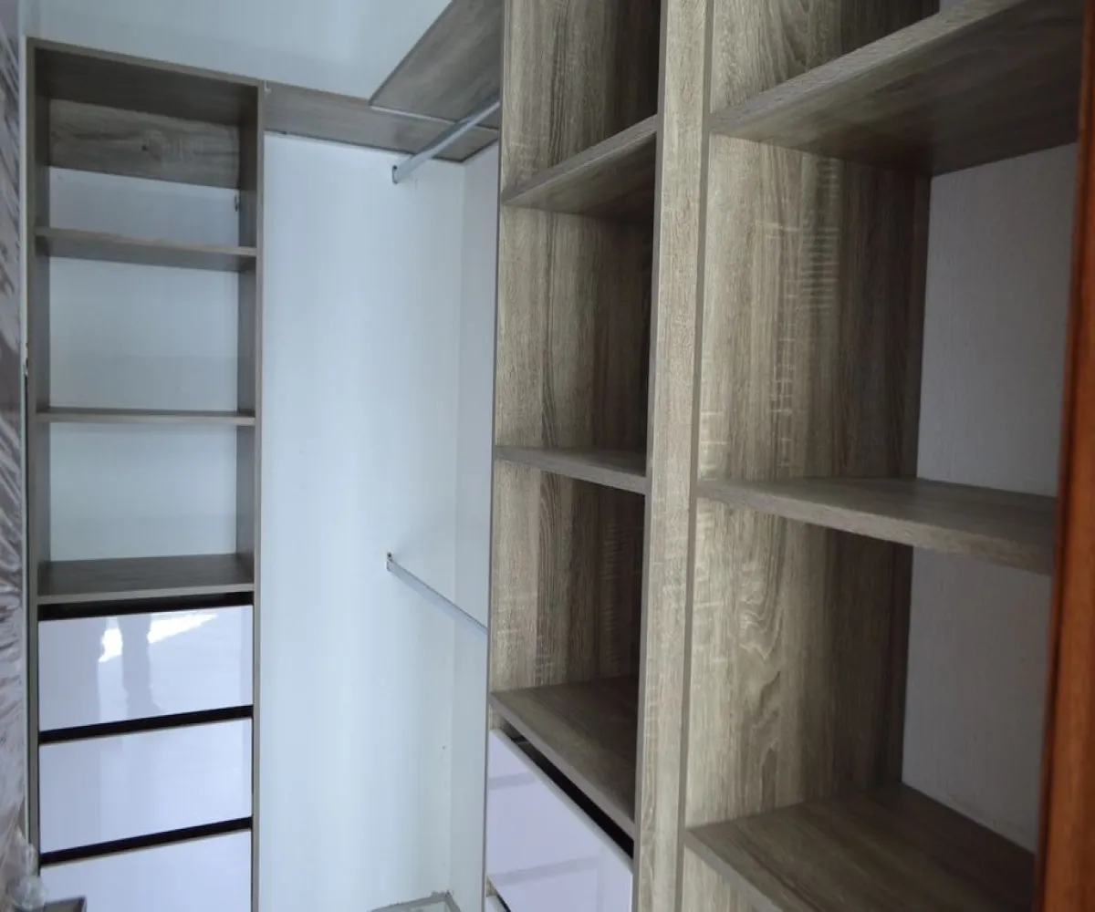 Casa En Venta,Los Almendros,Avenida Río Blanco 1676 299, Zapopan, Jalisco 45135, 4 Habitaciones,4 Baños,Avenida Río Blanco ,2,pAAbgks