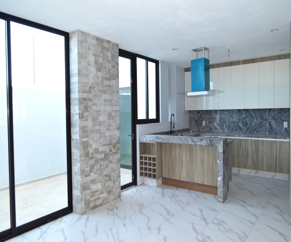 Casa En Venta,Los Almendros,Avenida Río Blanco 1676 299, Zapopan, Jalisco 45135, 4 Habitaciones,4 Baños,Avenida Río Blanco ,2,pAAbgks