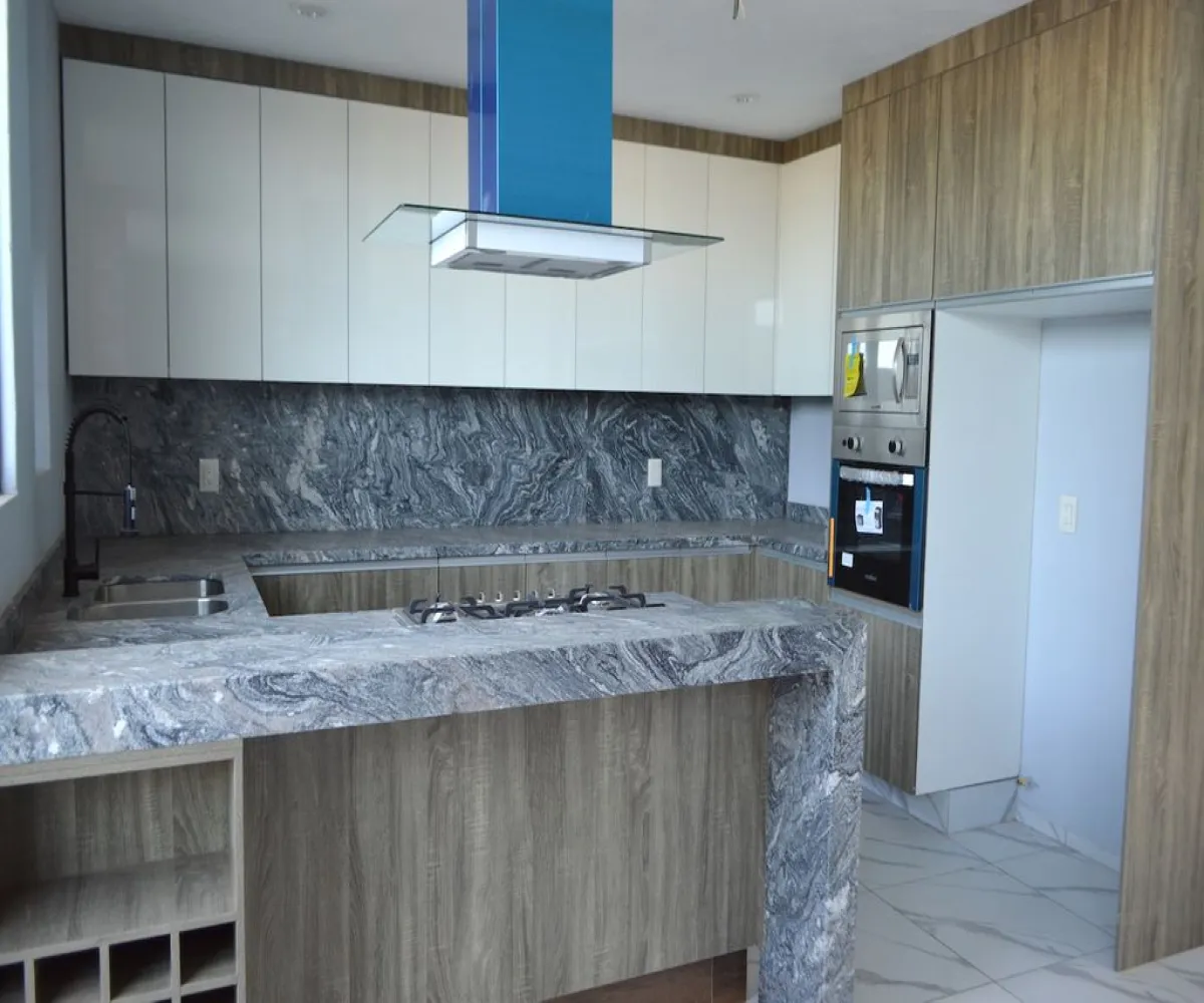 Casa En Venta,Los Almendros,Avenida Río Blanco 1676 299, Zapopan, Jalisco 45135, 4 Habitaciones,4 Baños,Avenida Río Blanco ,2,pAAbgks