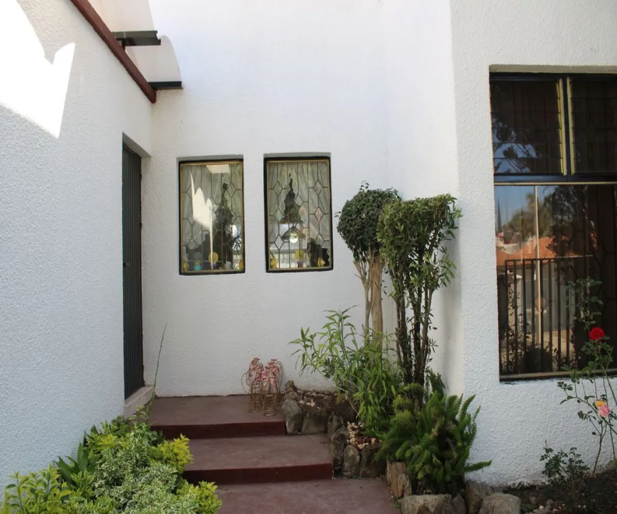 Casa En Venta,Ciudad Bugambilias,Remanso de Los Canguros Poniente S/N, Zapopan, Jalisco 45237, 5 Habitaciones,5 Baños,Remanso de Los Canguros Poniente,1,p3ScvOK Casa En Venta,Ciudad Bugambilias,Remanso de Los Canguros Poniente S/N, Zapopan, Jalisco 45237, 5 Habitaciones,5 Baños,Remanso de Los Canguros Poniente,1,p3ScvOK