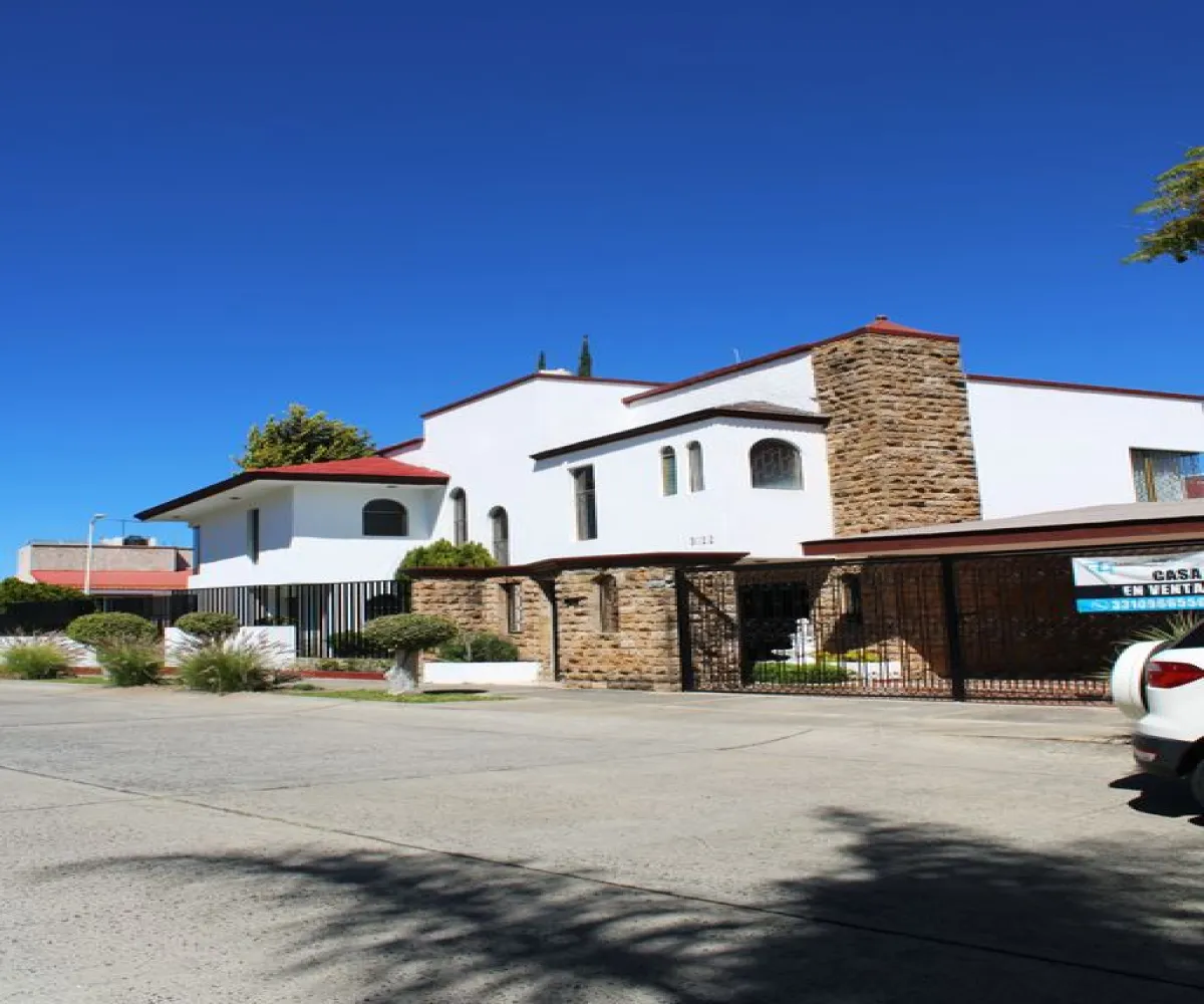 Casa En Venta,Ciudad Bugambilias,Remanso de Los Canguros Poniente S/N, Zapopan, Jalisco 45237, 5 Habitaciones,5 Baños,Remanso de Los Canguros Poniente,1,p3ScvOK Casa En Venta,Ciudad Bugambilias,Remanso de Los Canguros Poniente S/N, Zapopan, Jalisco 45237, 5 Habitaciones,5 Baños,Remanso de Los Canguros Poniente,1,p3ScvOK