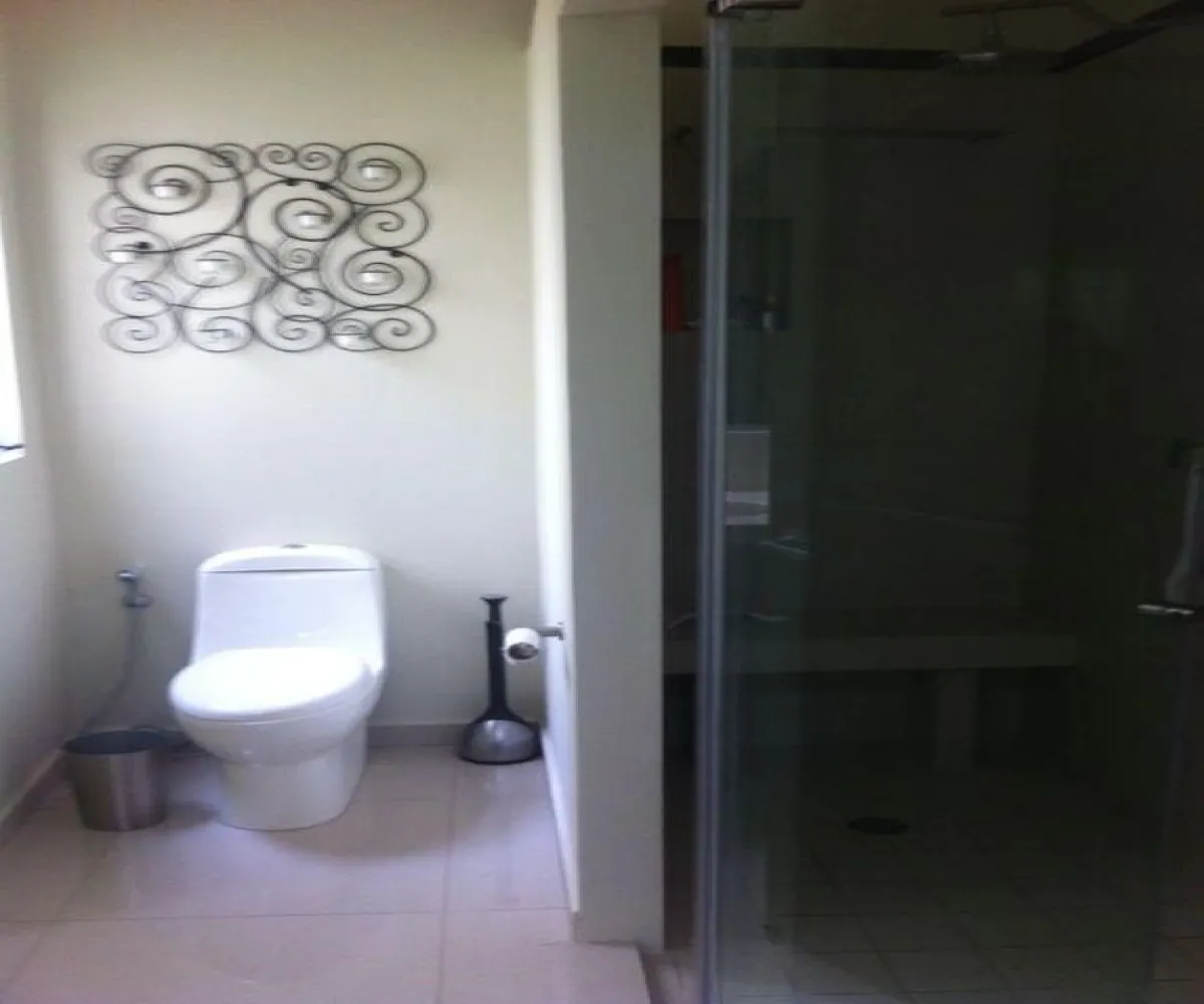 Casa En Venta,Iturbide 151, San Miguel el Alto, Jalisco 47140, 3 Habitaciones,3 Baños,Iturbide,1,pMsCGXo