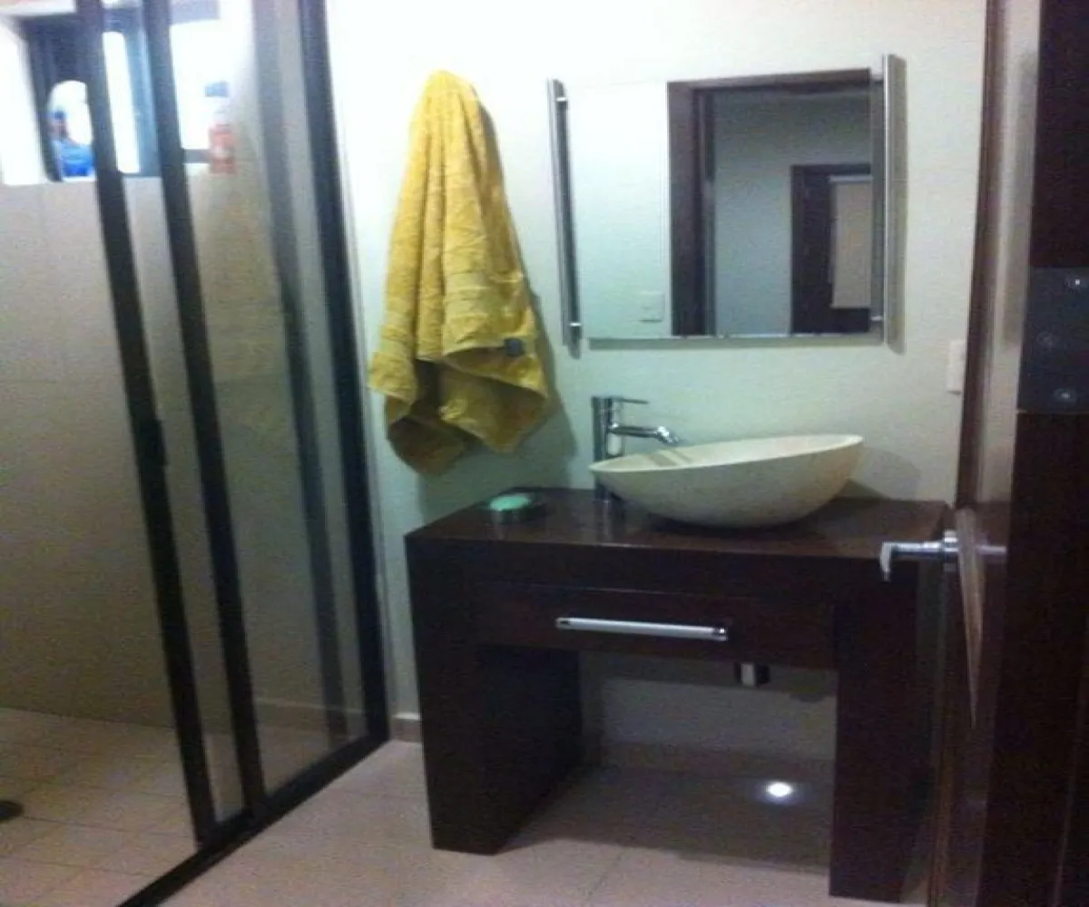 Casa En Venta,Iturbide 151, San Miguel el Alto, Jalisco 47140, 3 Habitaciones,3 Baños,Iturbide,1,pMsCGXo