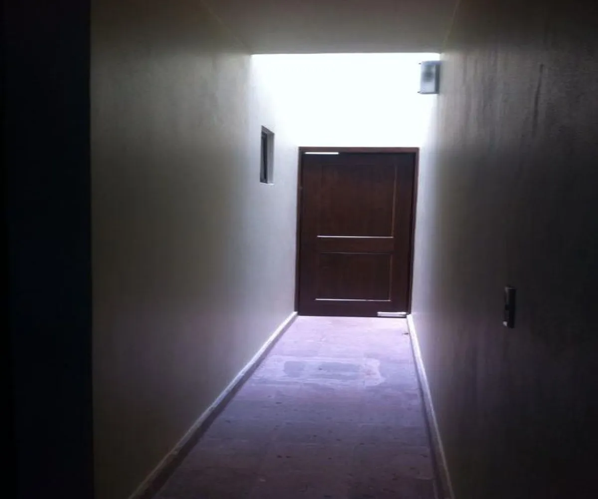 Casa En Venta,Iturbide 151, San Miguel el Alto, Jalisco 47140, 3 Habitaciones,3 Baños,Iturbide,1,pMsCGXo