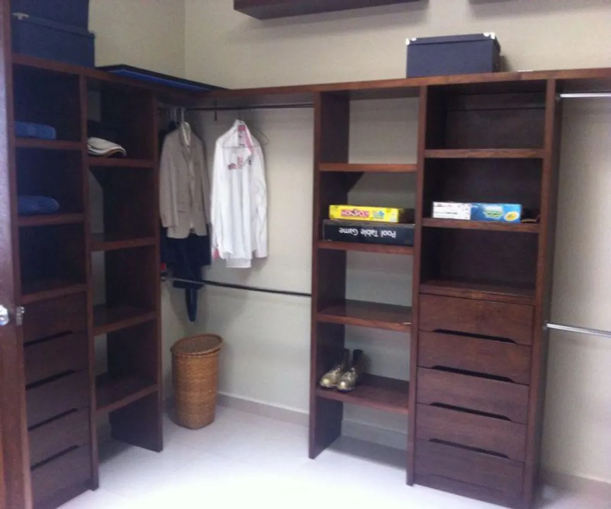 Casa En Venta,Iturbide 151, San Miguel el Alto, Jalisco 47140, 3 Habitaciones,3 Baños,Iturbide,1,pMsCGXo