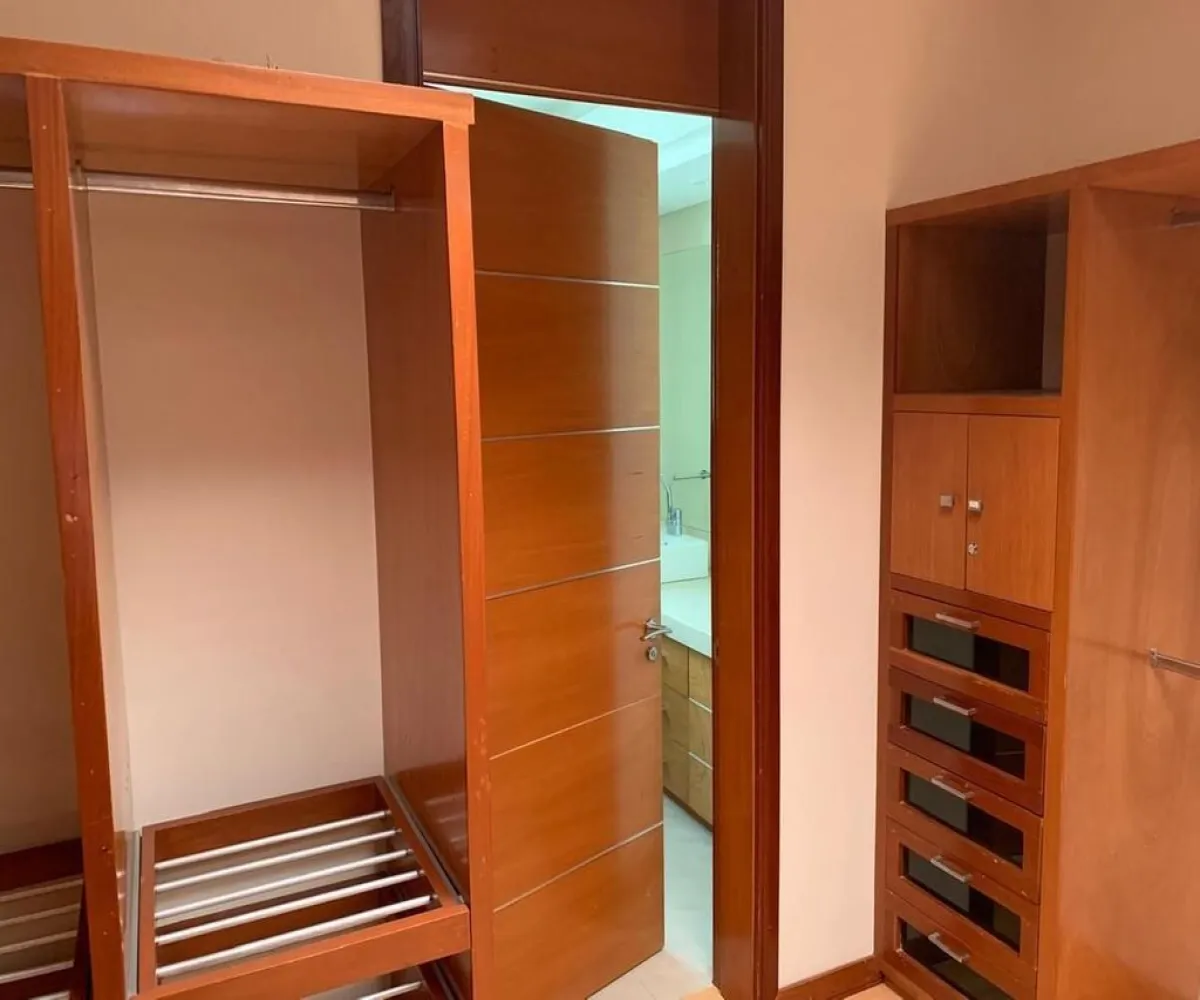 Casa En Renta,Puerta Plata,Circuito del Sol S/N, Zapopan, Jalisco 45110, 5 Habitaciones,5 Baños,Circuito del Sol,1,pF9Pw39 Casa En Renta,Puerta Plata,Circuito del Sol S/N, Zapopan, Jalisco 45110, 5 Habitaciones,5 Baños,Circuito del Sol,1,pF9Pw39