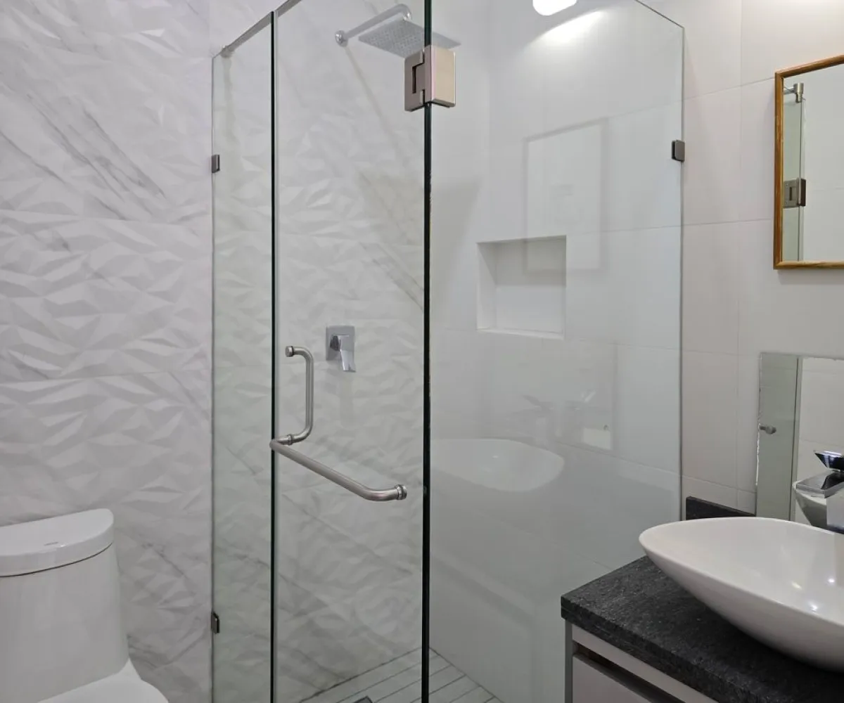 Casa En Venta,Solares Residencial,Avenida Paseo DE LA LUNA 933 133, Zapopan, Jalisco 45134, 4 Habitaciones,4 Baños,Avenida Paseo DE LA LUNA 933,2,pwYWVEE