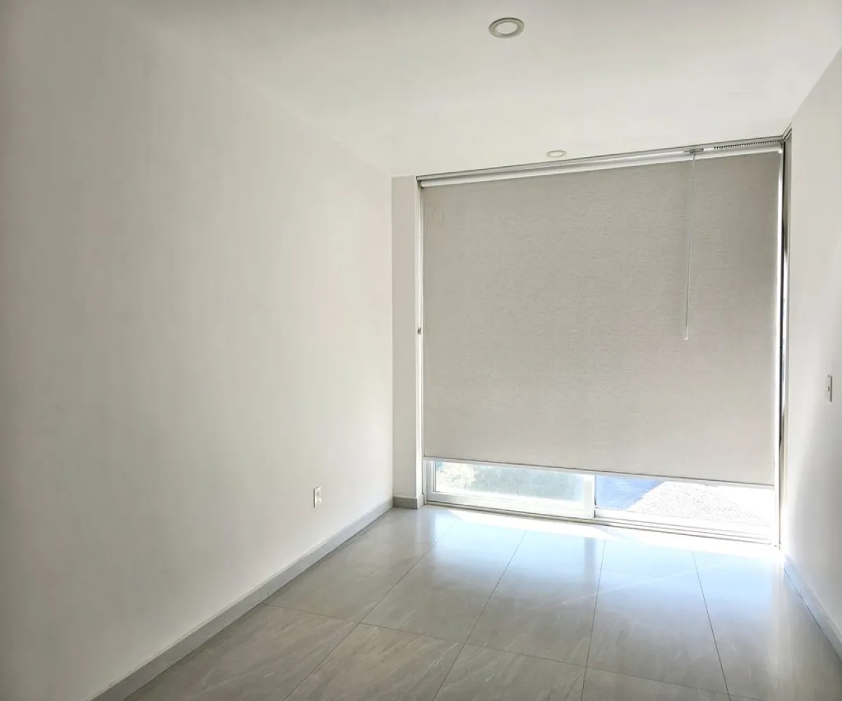 Casa En Venta,Solares Residencial,Avenida Paseo DE LA LUNA 933 133, Zapopan, Jalisco 45134, 4 Habitaciones,4 Baños,Avenida Paseo DE LA LUNA 933,2,pwYWVEE
