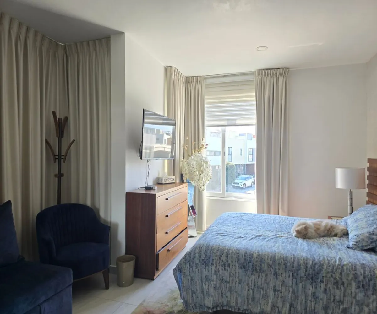 Casa En Venta,Zona Real,Avenida Paseo de La Luna 933, Zapopan, Jalisco 45134, 3 Habitaciones,3 Baños,Avenida Paseo de La Luna,1,pgbdww5