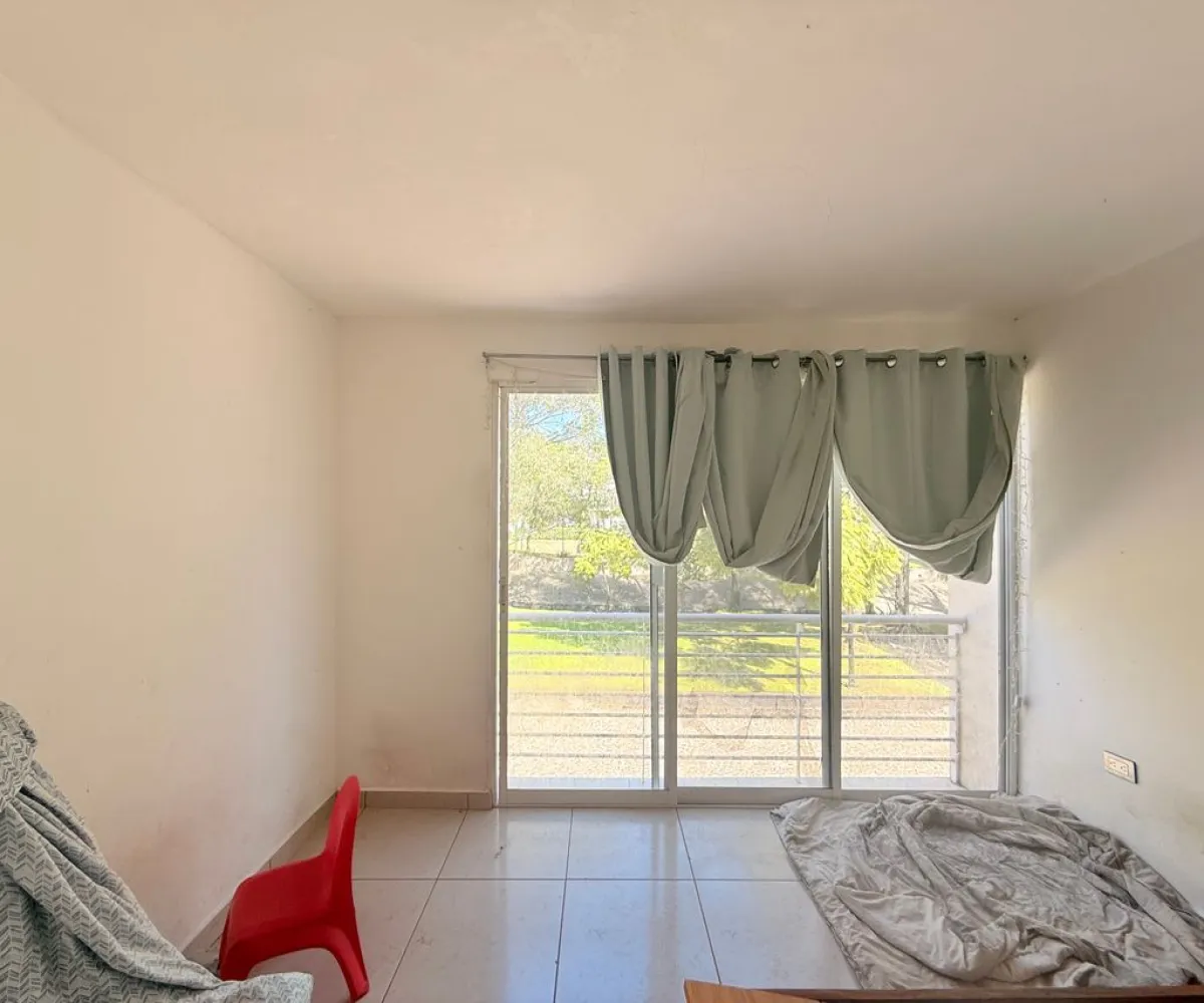 Casa En Venta,Bosque real,Boulevard la Loma 1000, Tlajomulco de Zúñiga, Jalisco 46640, 3 Habitaciones,3 Baños,Boulevard la Loma,2,pd5sjg8