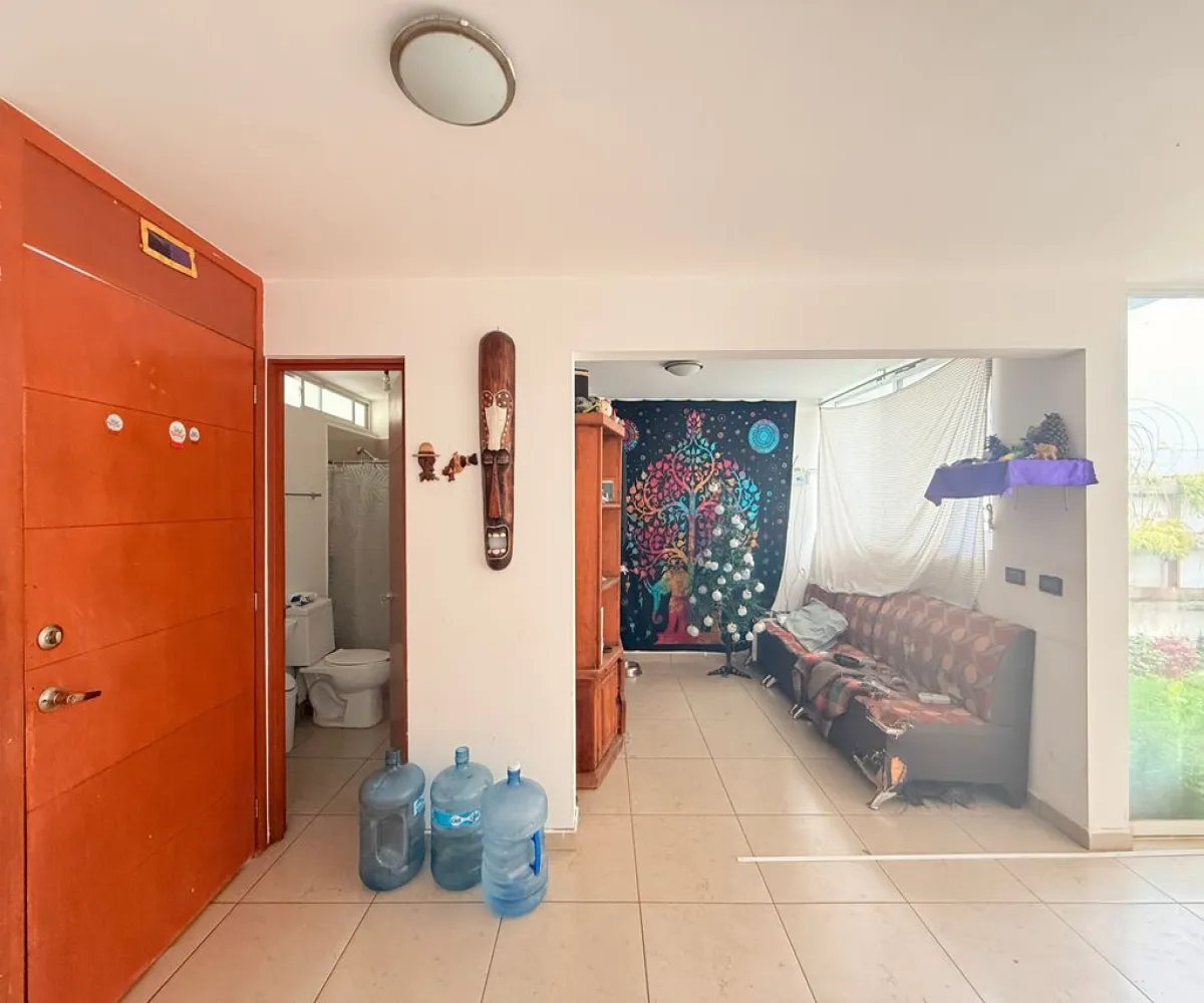 Casa En Venta,Bosque real,Boulevard la Loma 1000, Tlajomulco de Zúñiga, Jalisco 46640, 3 Habitaciones,3 Baños,Boulevard la Loma,2,pd5sjg8