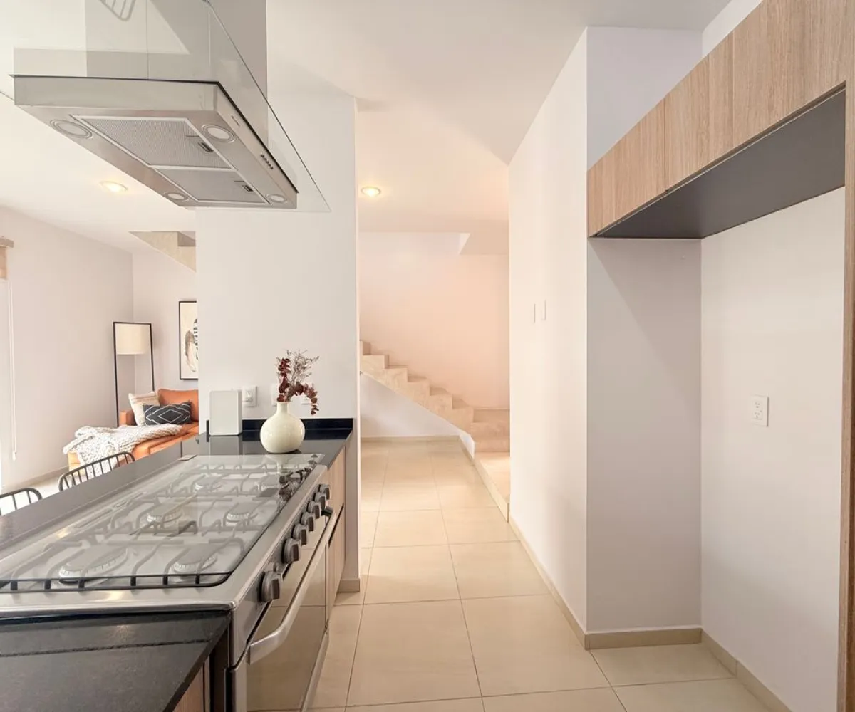 Casa En Venta,Cortijo de San Agustín,Camino de los Girasoles 1, Tlajomulco de Zúñiga, Jalisco 45645, 3 Habitaciones,2 Baños,Camino de los Girasoles,3,pdvfNWt