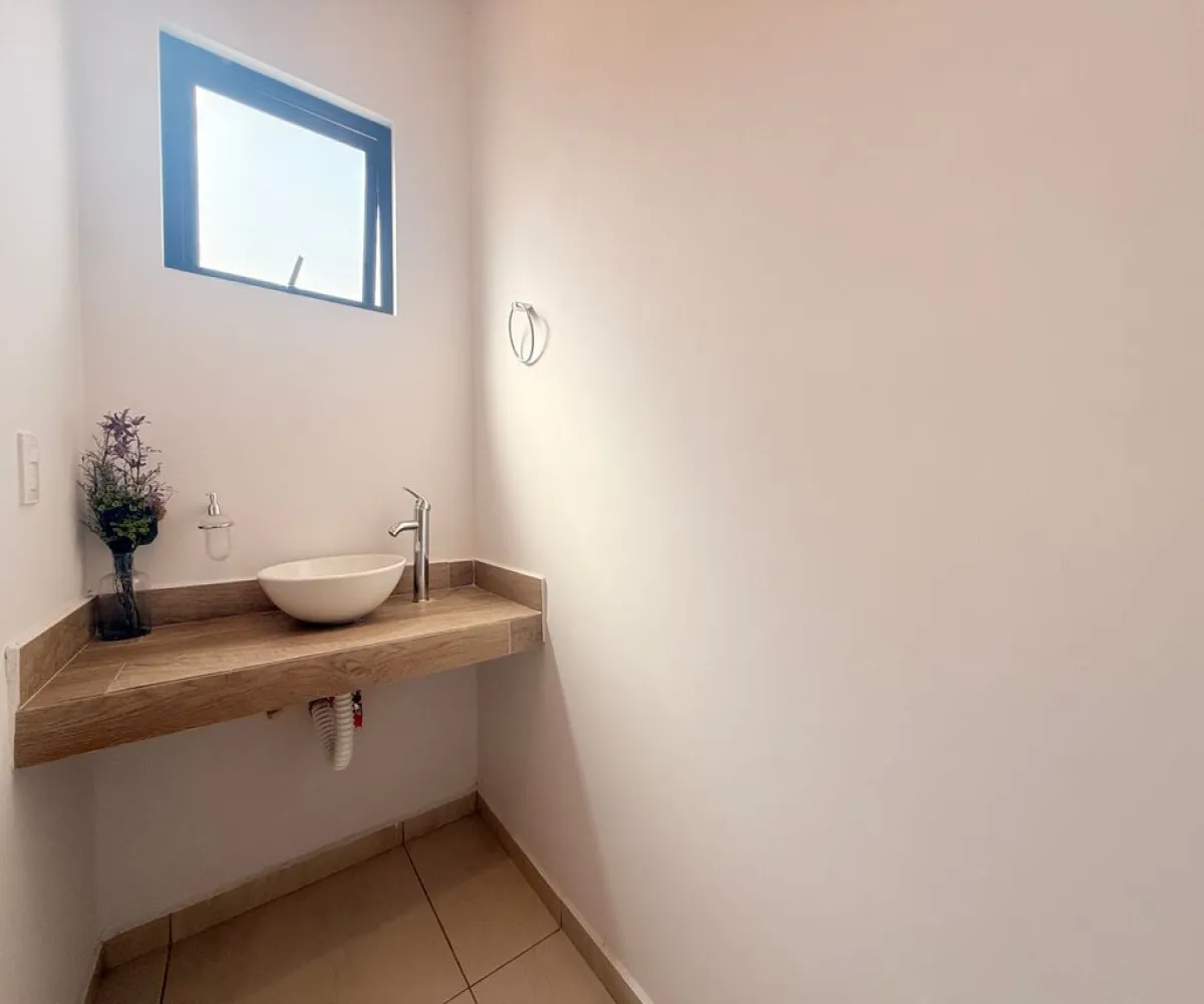 Casa En Venta,Cortijo de San Agustín,Camino de los Girasoles 1, Tlajomulco de Zúñiga, Jalisco 45645, 3 Habitaciones,2 Baños,Camino de los Girasoles,3,pdvfNWt