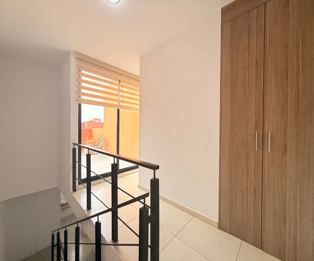 Casa En Venta,Cortijo de San Agustín,Camino de los Girasoles 1, Tlajomulco de Zúñiga, Jalisco 45645, 3 Habitaciones,2 Baños,Camino de los Girasoles,3,pdvfNWt