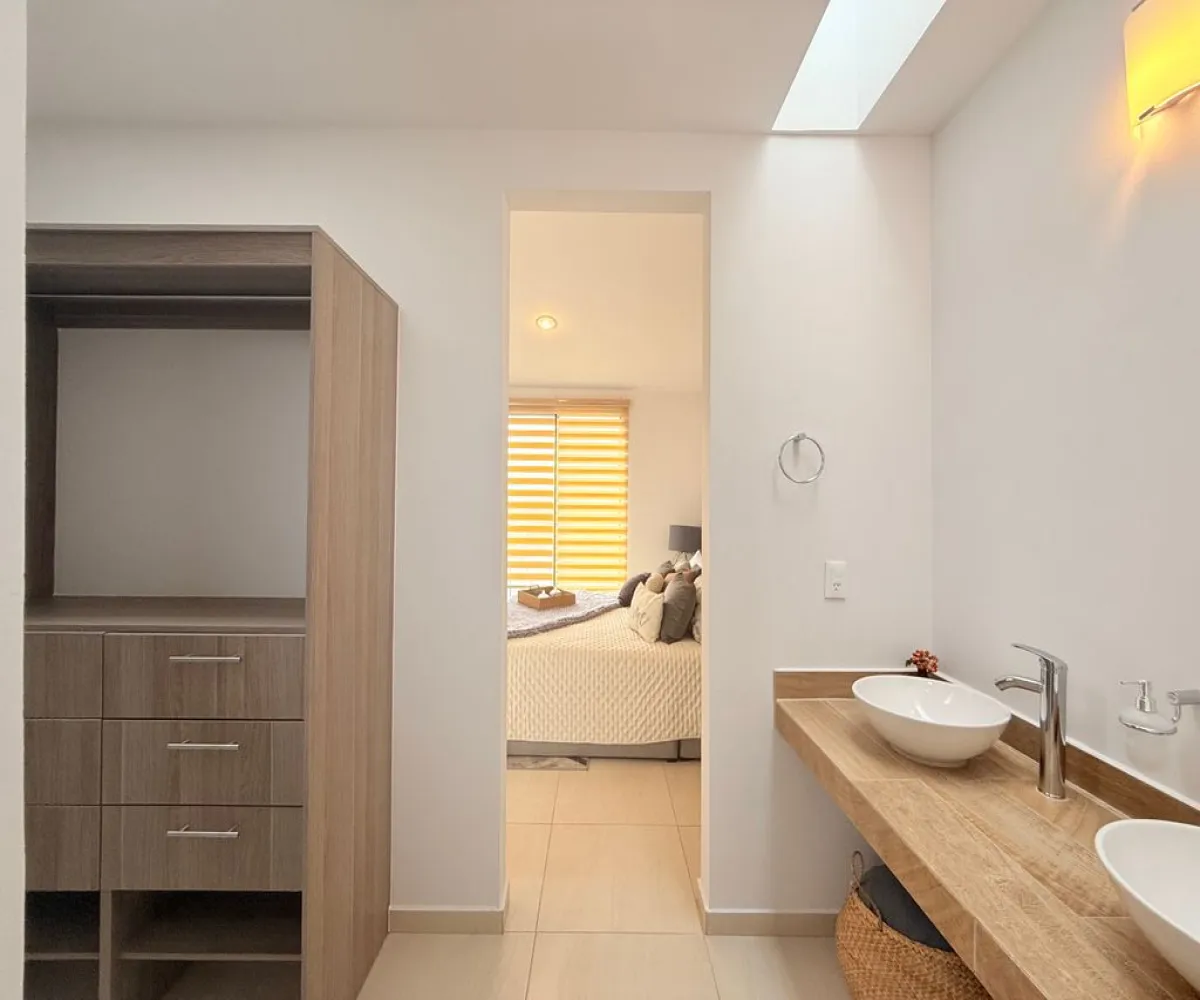 Casa En Venta,Cortijo de San Agustín,Camino de los Girasoles 1, Tlajomulco de Zúñiga, Jalisco 45645, 3 Habitaciones,2 Baños,Camino de los Girasoles,3,pdvfNWt