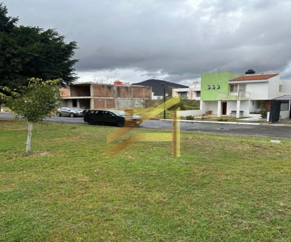 Casa En Venta,Fraccionamiento Campo sur,Privada Sergio Lugo 1021, Tlajomulco de Zúñiga, Jalisco 45640, 3 Habitaciones,3 Baños,Privada Sergio Lugo,1,pAyXFEe