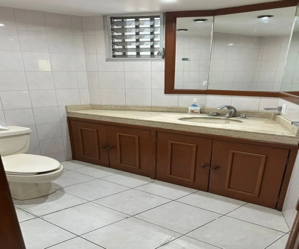 Casa En Venta,La Estancia,Frederick Chopin 5329, Zapopan, Jalisco 45030, 5 Habitaciones,3 Baños,Frederick Chopin,3,pHtA56l Casa En Venta,La Estancia,Frederick Chopin 5329, Zapopan, Jalisco 45030, 5 Habitaciones,3 Baños,Frederick Chopin,3,pHtA56l