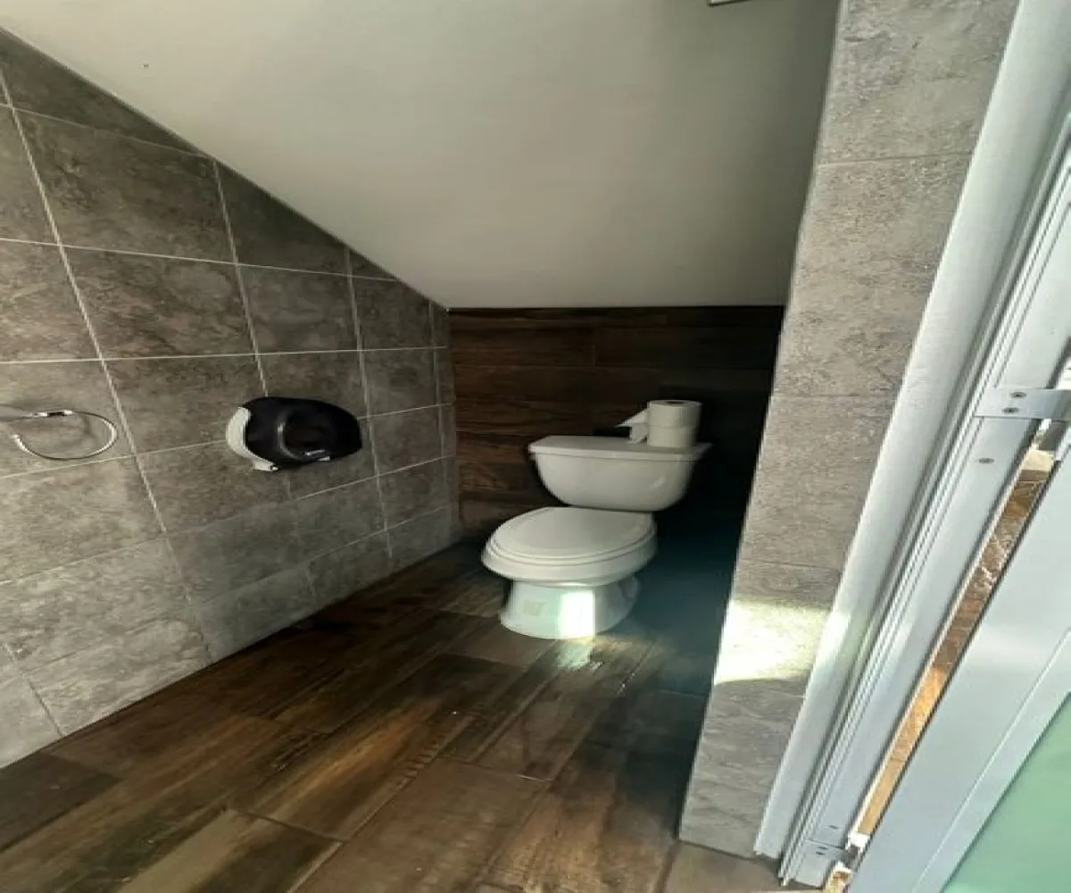 Casa En Venta,La Estancia,Frederick Chopin 5329, Zapopan, Jalisco 45030, 5 Habitaciones,3 Baños,Frederick Chopin,3,pHtA56l Casa En Venta,La Estancia,Frederick Chopin 5329, Zapopan, Jalisco 45030, 5 Habitaciones,3 Baños,Frederick Chopin,3,pHtA56l