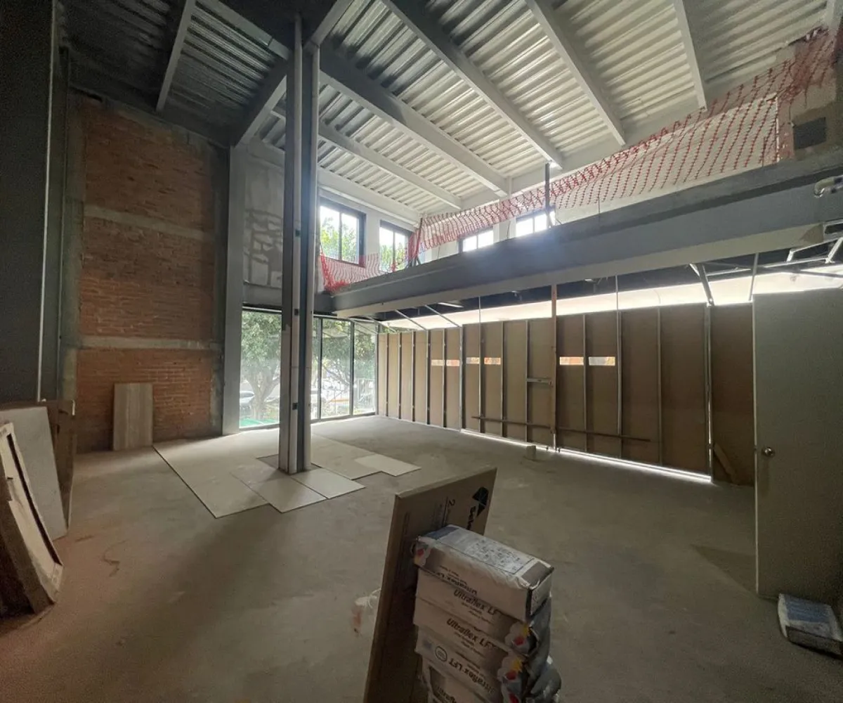 Local En Renta,Ladron De Guevara,Calle Tomás V. Gómez 111 2, Guadalajara, Jalisco 44130,Calle Tomás V. Gómez,1,pataoJL