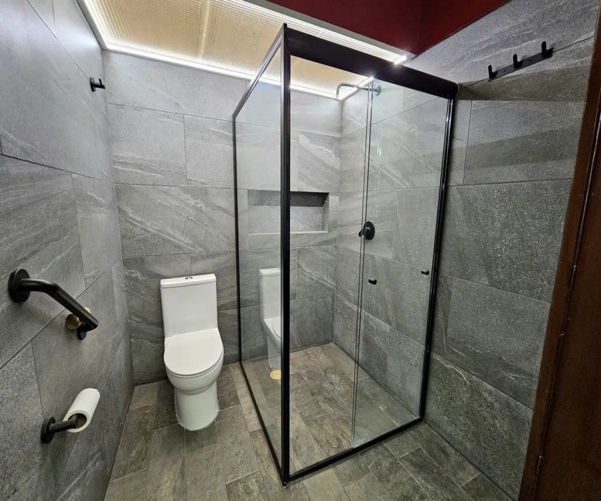 Casa En Venta,El Rosario,Río Ometepec 1554, Guadalajara, Jalisco 44898, 4 Habitaciones,5 Baños,Río Ometepec,3,psLtQpH