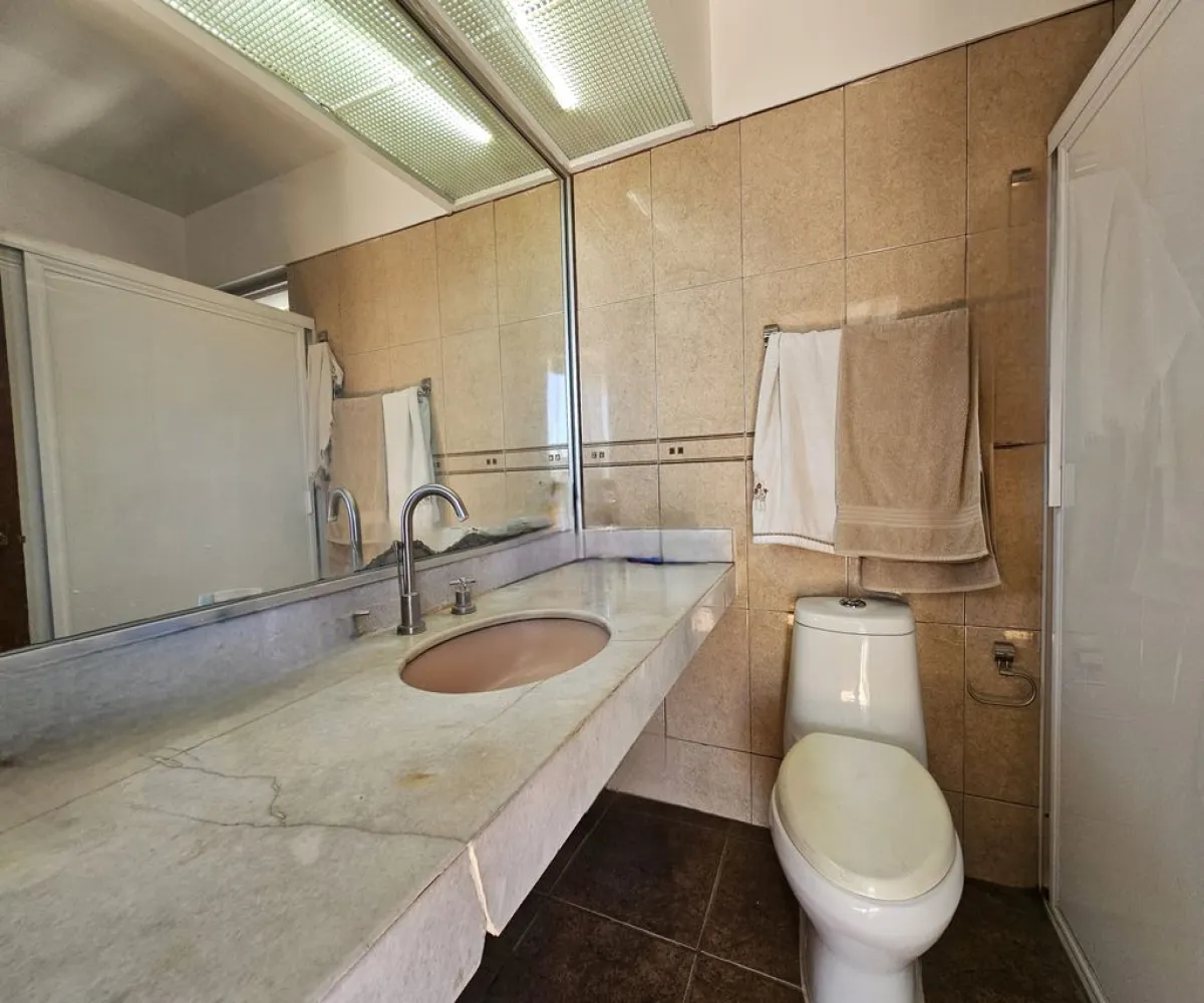 Casa En Venta,El Rosario,Río Ometepec 1554, Guadalajara, Jalisco 44898, 4 Habitaciones,5 Baños,Río Ometepec,3,psLtQpH