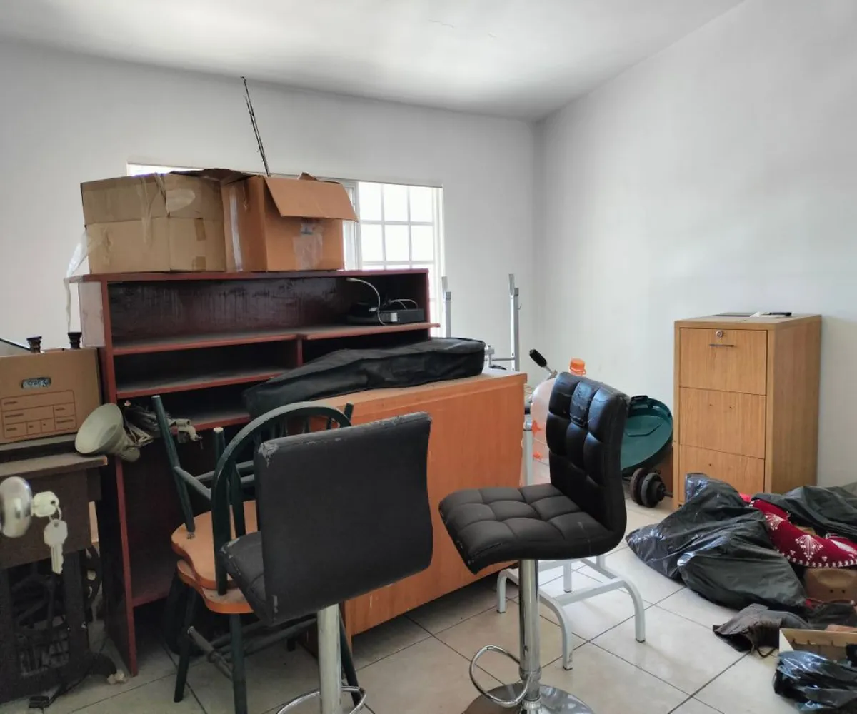 Local En Venta,Las Águilas,Avenida Sierra de Mazamitla 5742, Zapopan, Jalisco 45080,2 Baños,Avenida Sierra de Mazamitla,2,psFTPO0 Local En Venta,Las Águilas,Avenida Sierra de Mazamitla 5742, Zapopan, Jalisco 45080,2 Baños,Avenida Sierra de Mazamitla,2,psFTPO0