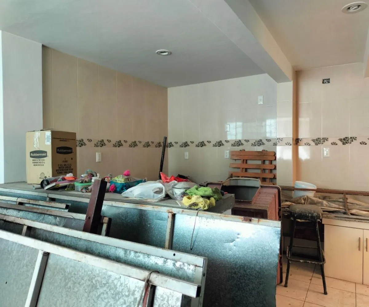 Local En Venta,Las Águilas,Avenida Sierra de Mazamitla 5742, Zapopan, Jalisco 45080,2 Baños,Avenida Sierra de Mazamitla,2,psFTPO0 Local En Venta,Las Águilas,Avenida Sierra de Mazamitla 5742, Zapopan, Jalisco 45080,2 Baños,Avenida Sierra de Mazamitla,2,psFTPO0