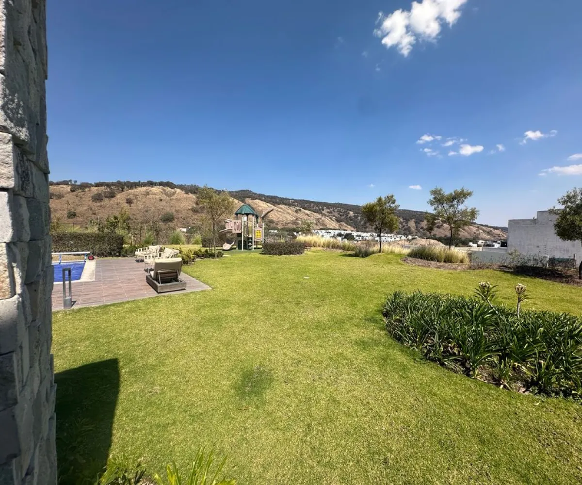 Terreno En Venta,Santa Ana Tepetitlán,Boulevard Bosques de Santa Anita 2377 129, Tlajomulco de Zúñiga, Jalisco 45645,Boulevard Bosques de Santa Anita,p0i3jar