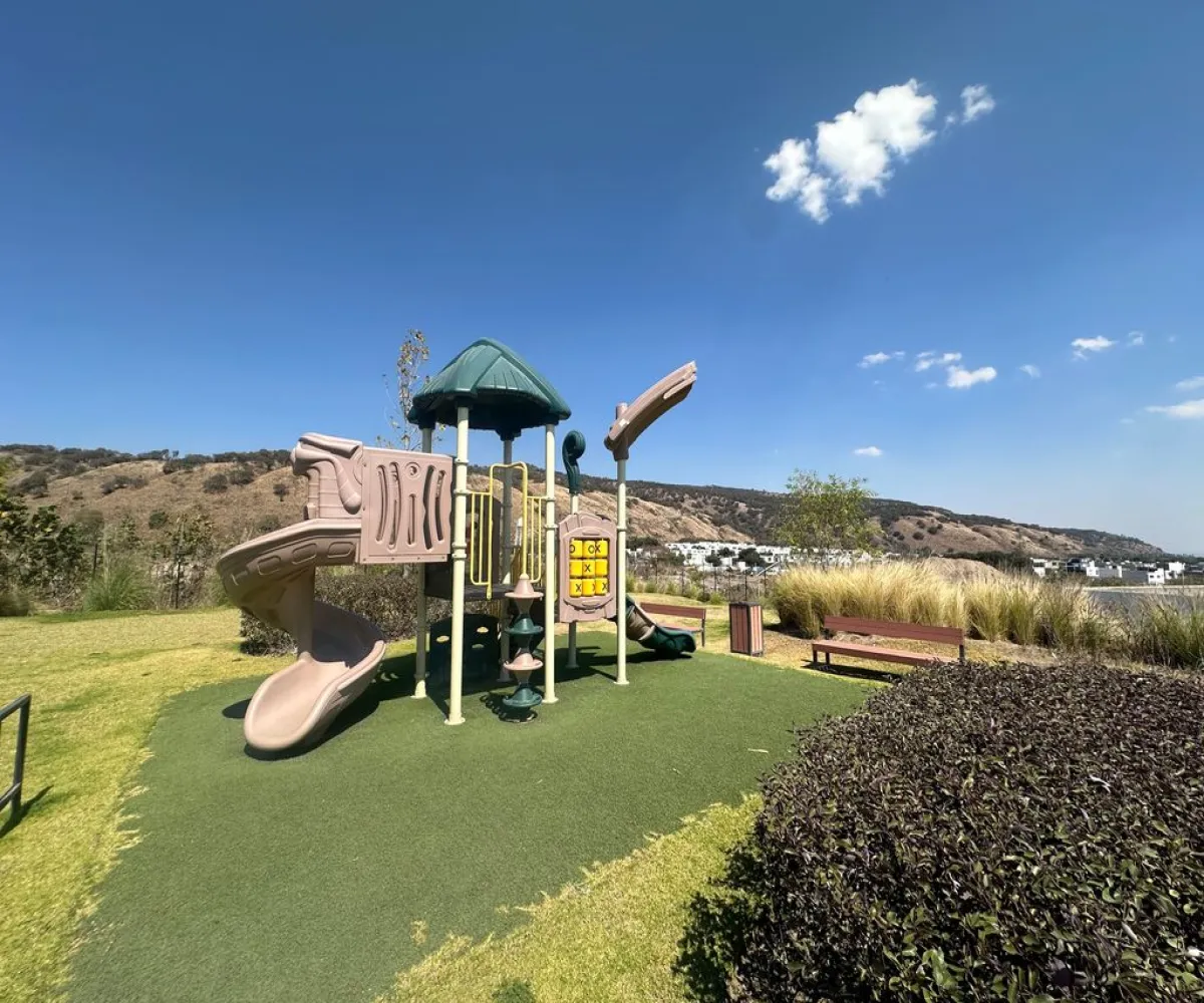 Terreno En Venta,Santa Ana Tepetitlán,Boulevard Bosques de Santa Anita 2377 129, Tlajomulco de Zúñiga, Jalisco 45645,Boulevard Bosques de Santa Anita,p0i3jar